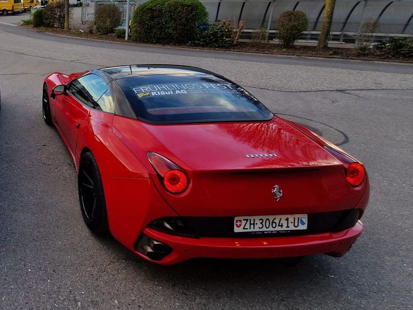 Ferrari California